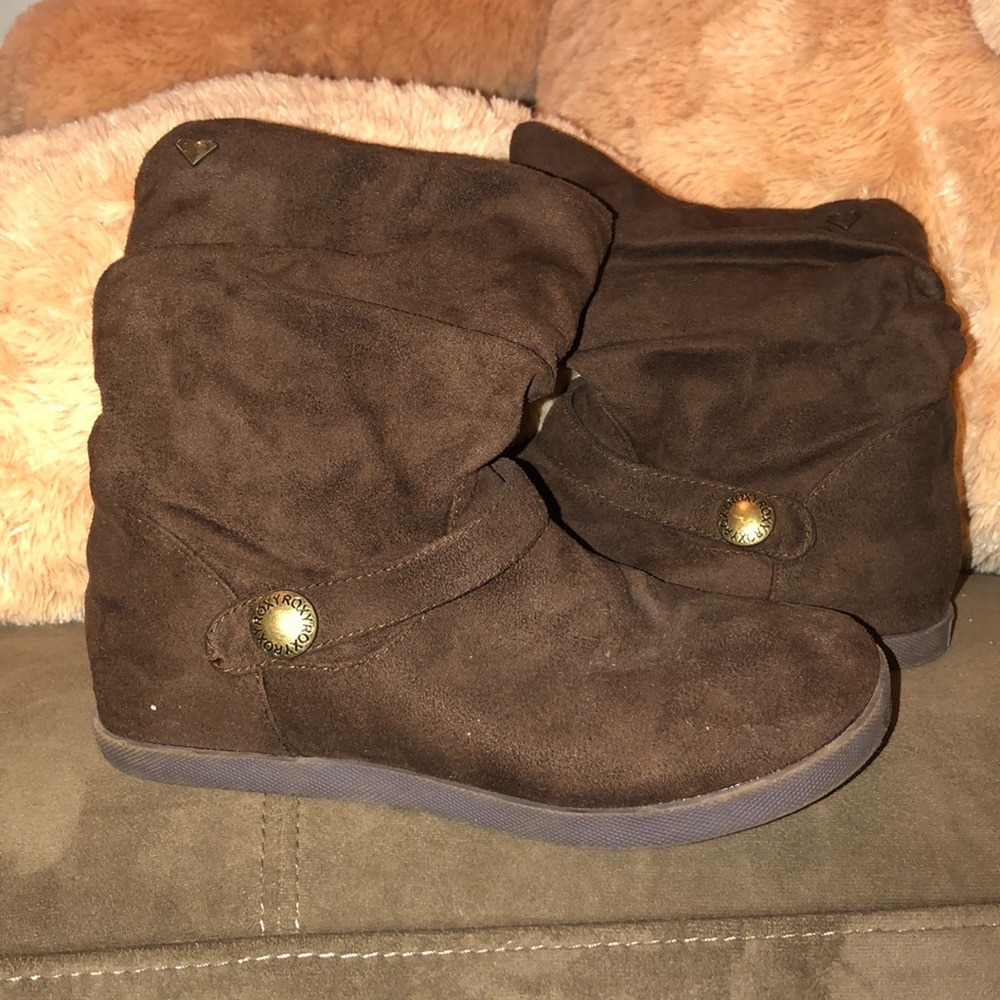 Women Brown boots